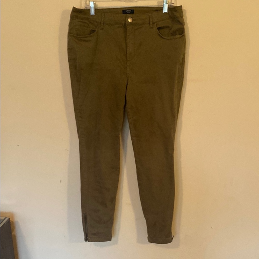 Kaari blue olive green skinny pants. Ankle side zippers